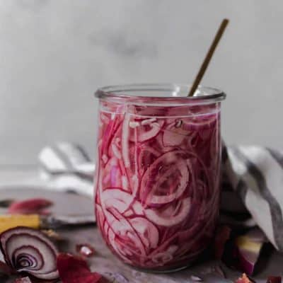 LENASKITCHEN PICKLED ONIONS